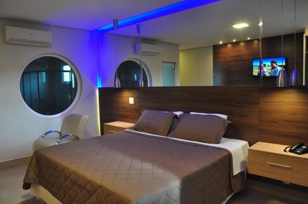Kamur Plaza Hotel Goianesia
