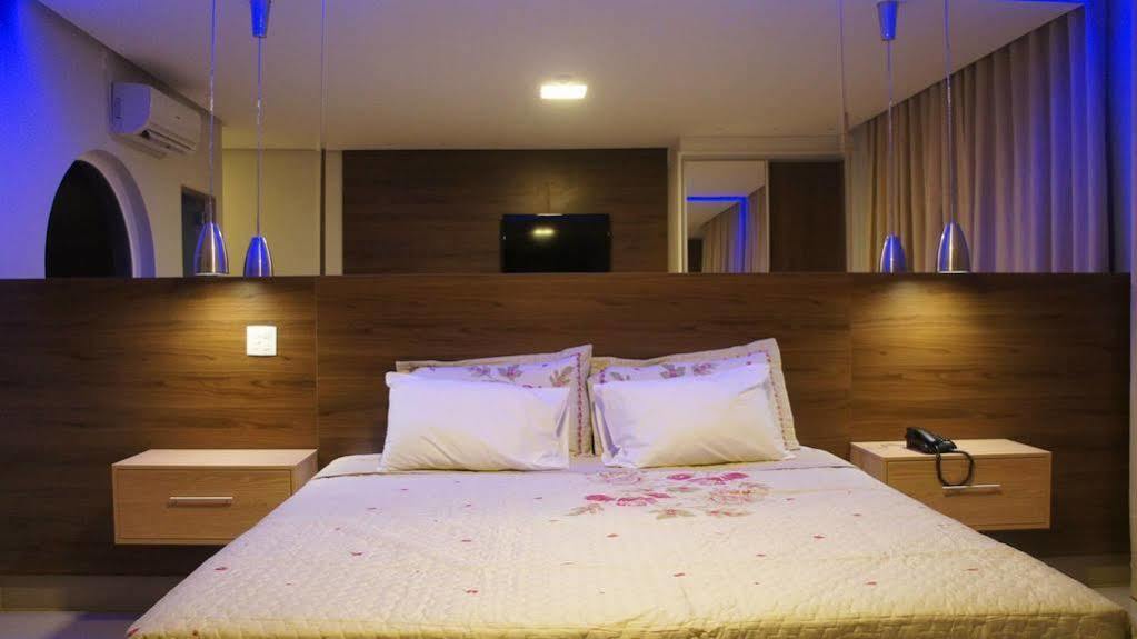 Kamur Plaza 3*