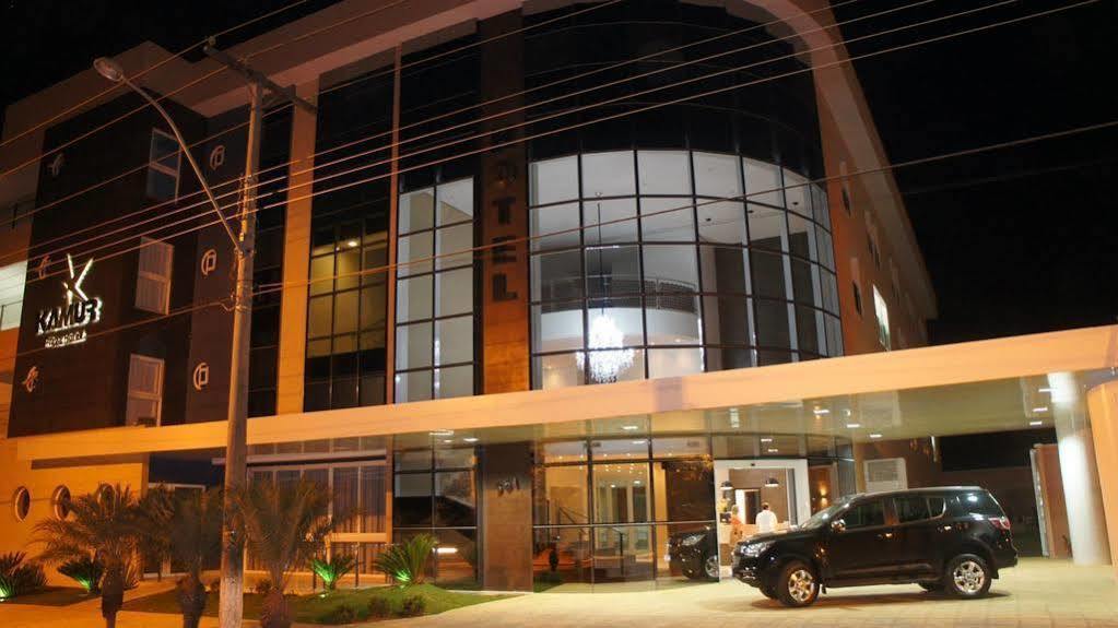 Kamur Plaza Hotel Goianesia